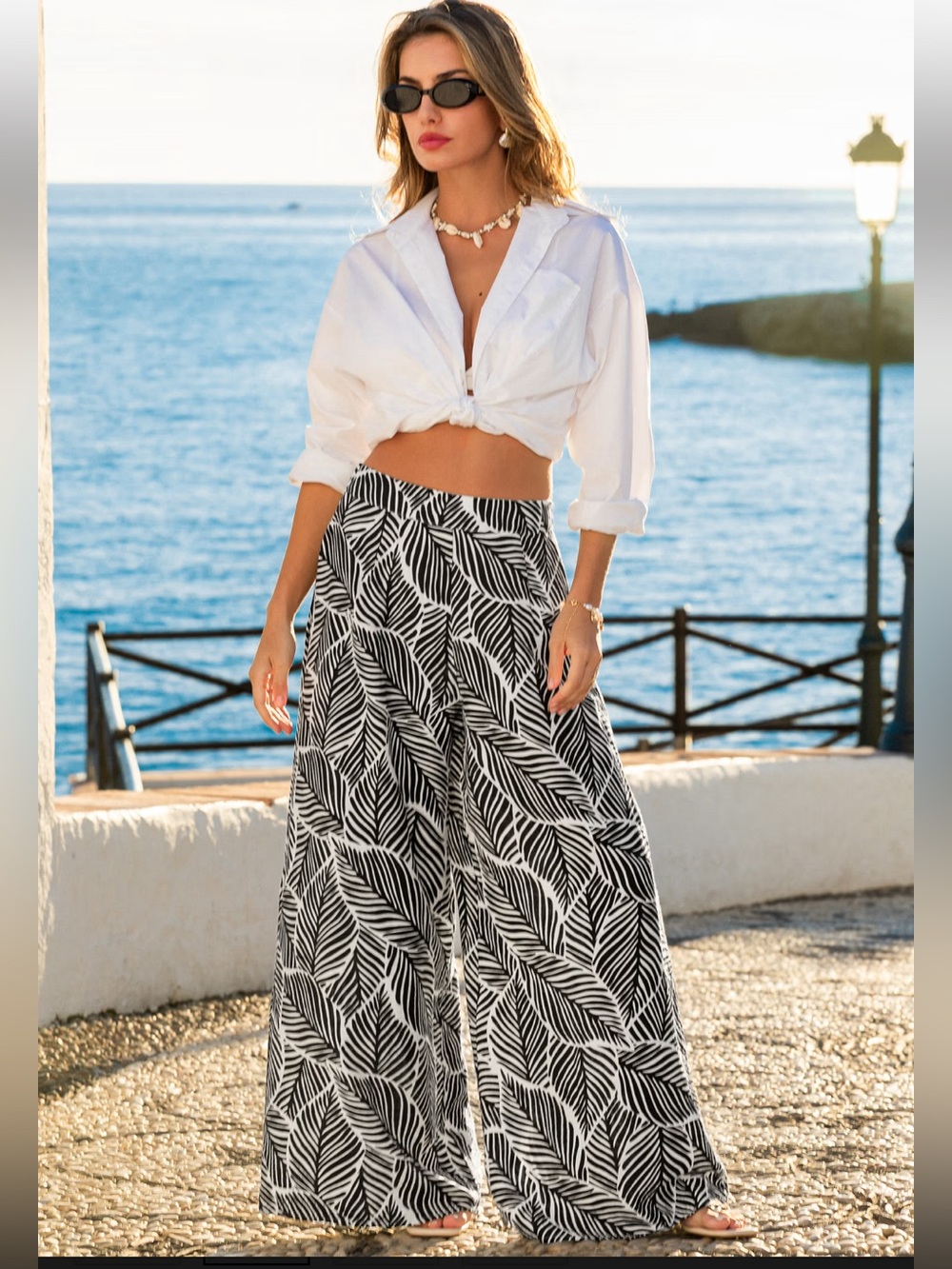 Cupshe Women’s Calm Coast Tropical Pants. Medium
